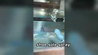 رذاذ نعل الحذاء